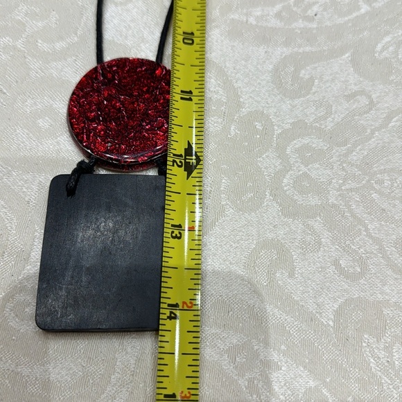 decouture Tosti Red & Black Adjustable Pendant Necklace - Picture 6 of 7